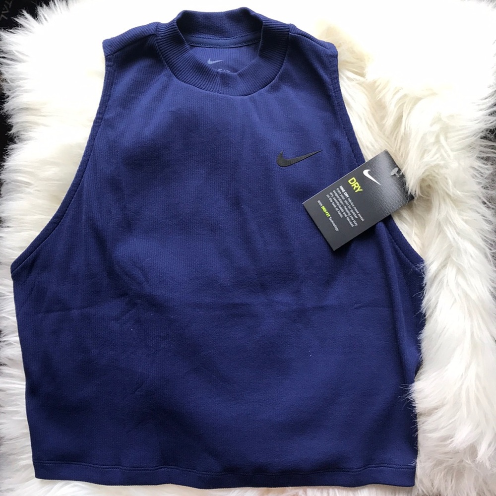 Nike women’s crop top navy blue dri fit shirt top